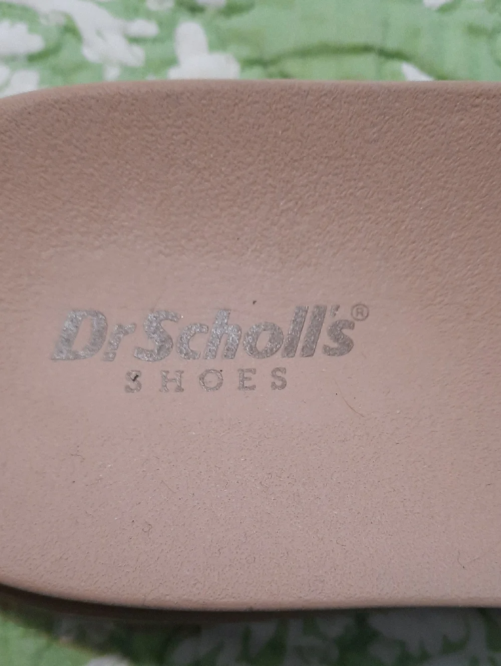 New Dr Scholls Women’s Metallic Gold Slide Sandals - Picture 3 of 4